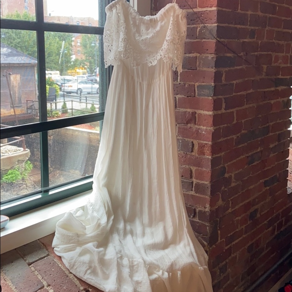 Off the Shoulders White Linen Maxi Dress